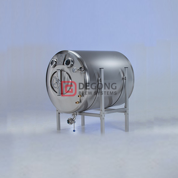 20BBL isolados de aço inoxidável horizontal Beer Brite / Servindo Tanque para fazer cerveja pub