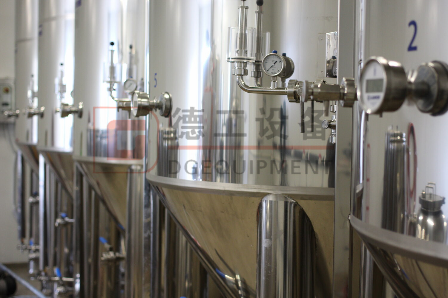 tanque de fermenta&ccedil;&atilde;o brilhante_ 副本