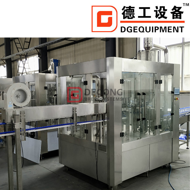 Automático 3 em 1 cabeças garrafa de vidro cerveja que faz a máquina / máquina de enchimento venda quente na África do Sul