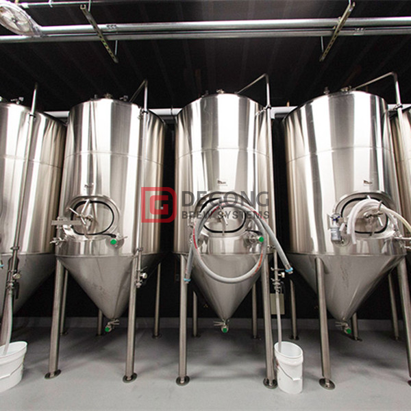 Equipamento industrial industrial da fabricação de cerveja de cerveja 1500L automatizada para venda na Dinamarca
