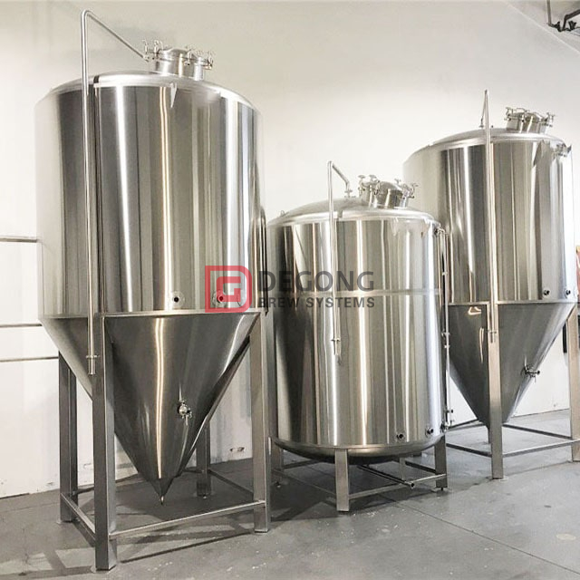 Fermentador cônico isobárico de parede dupla do tanque de fermentação de cerveja 10BBL / Unitank para venda
