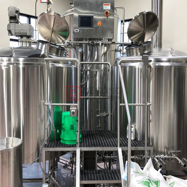 O equipamento da microcervejaria para o bar / cervejaria pequena personalizou o equipamento da fabricação de cerveja de 500L para venda
