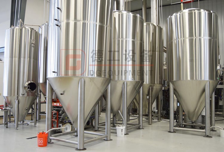 navio de fermenta&ccedil;&atilde;o de cerveja