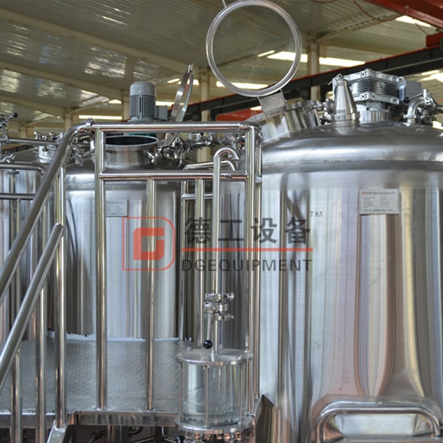 Equipamento de aço inoxidável comercial da cervejaria da cerveja do ofício 10BBL com isolação